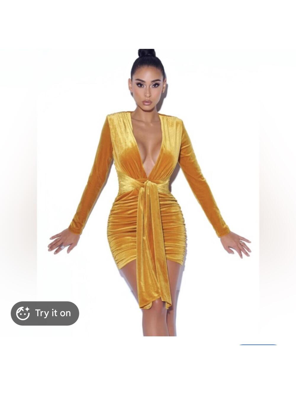 NWT Miss Circle Gold Velvet Ruched Long Sleeve Mini Dress L